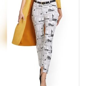 NY&C Newspaper Print Skinny Pants | Black & White Paris Graphic | Size 4 | NWOT